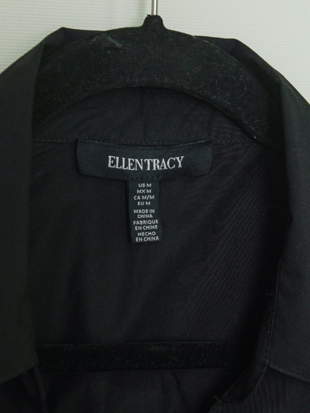 Black Ellen Tracy wrap blouse – size M (US/MX/CA/EU Medium)